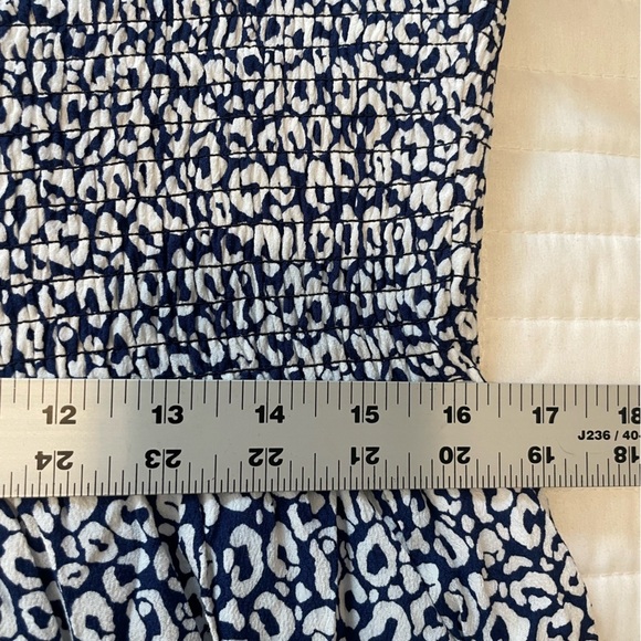 Tuckernuck Sail to Sable Blue White Smocked Nap Dress Puff Short Sleeve Sz S - Picture 11 of 12